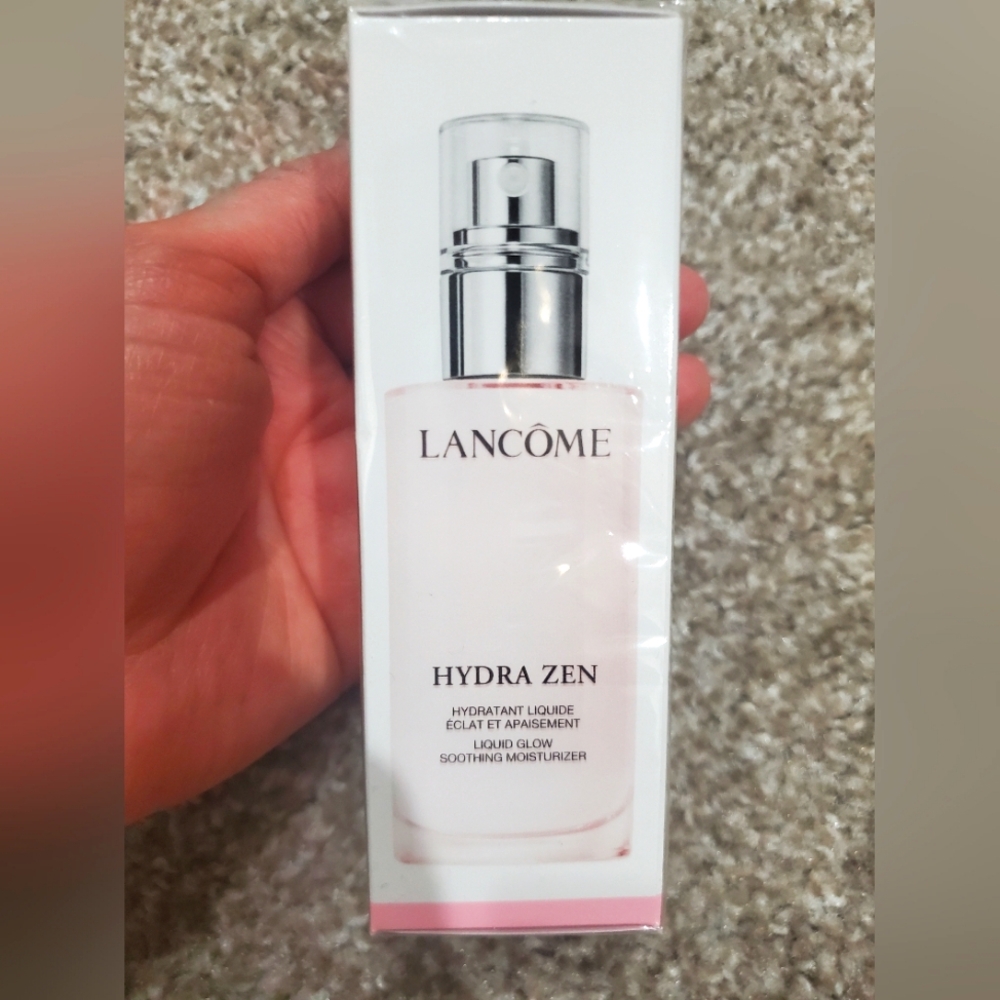 Lancome Hydra Zen Liquid Glow Soothing Moisturizer